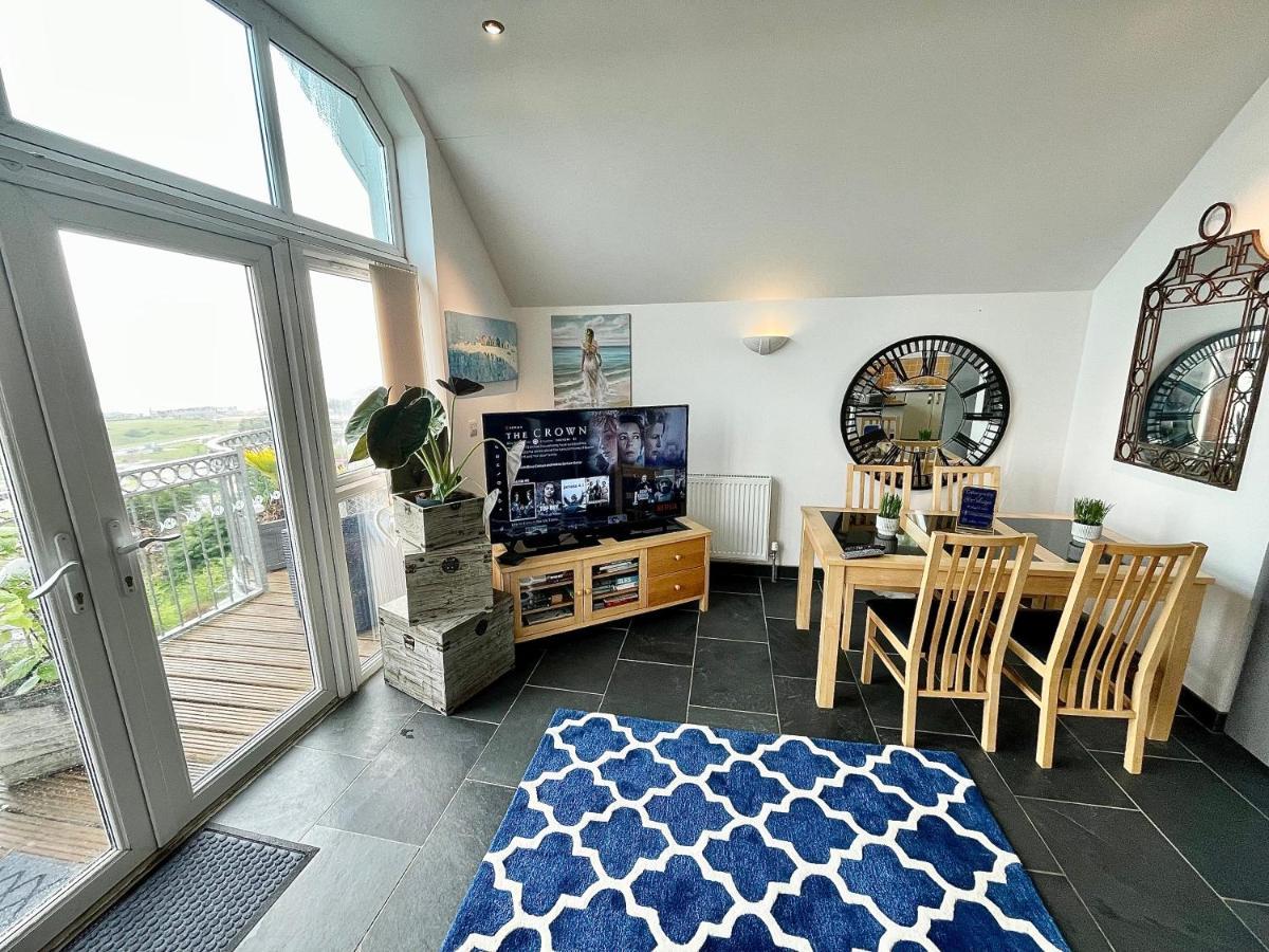 The Mermaids Watch Pendine Dog Friendly With Cymru Holidays Exterior photo