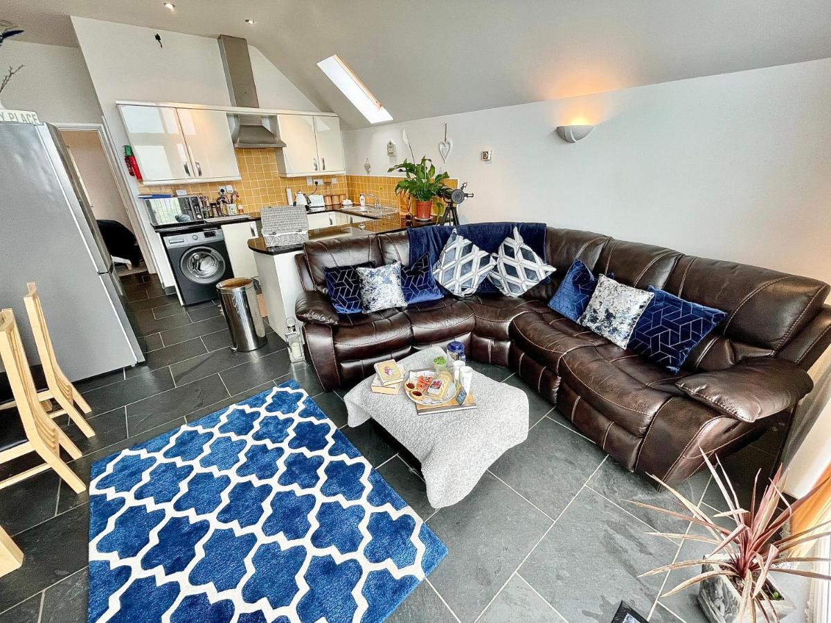 The Mermaids Watch Pendine Dog Friendly With Cymru Holidays Exterior photo