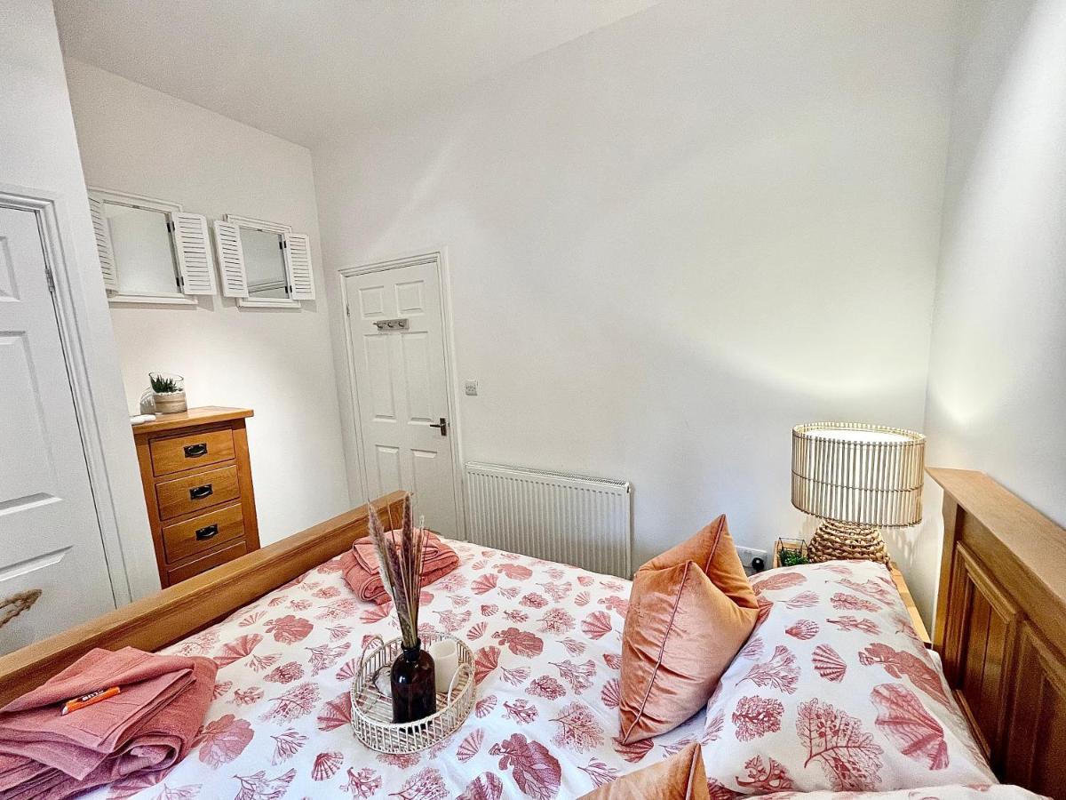The Mermaids Watch Pendine Dog Friendly With Cymru Holidays Exterior photo