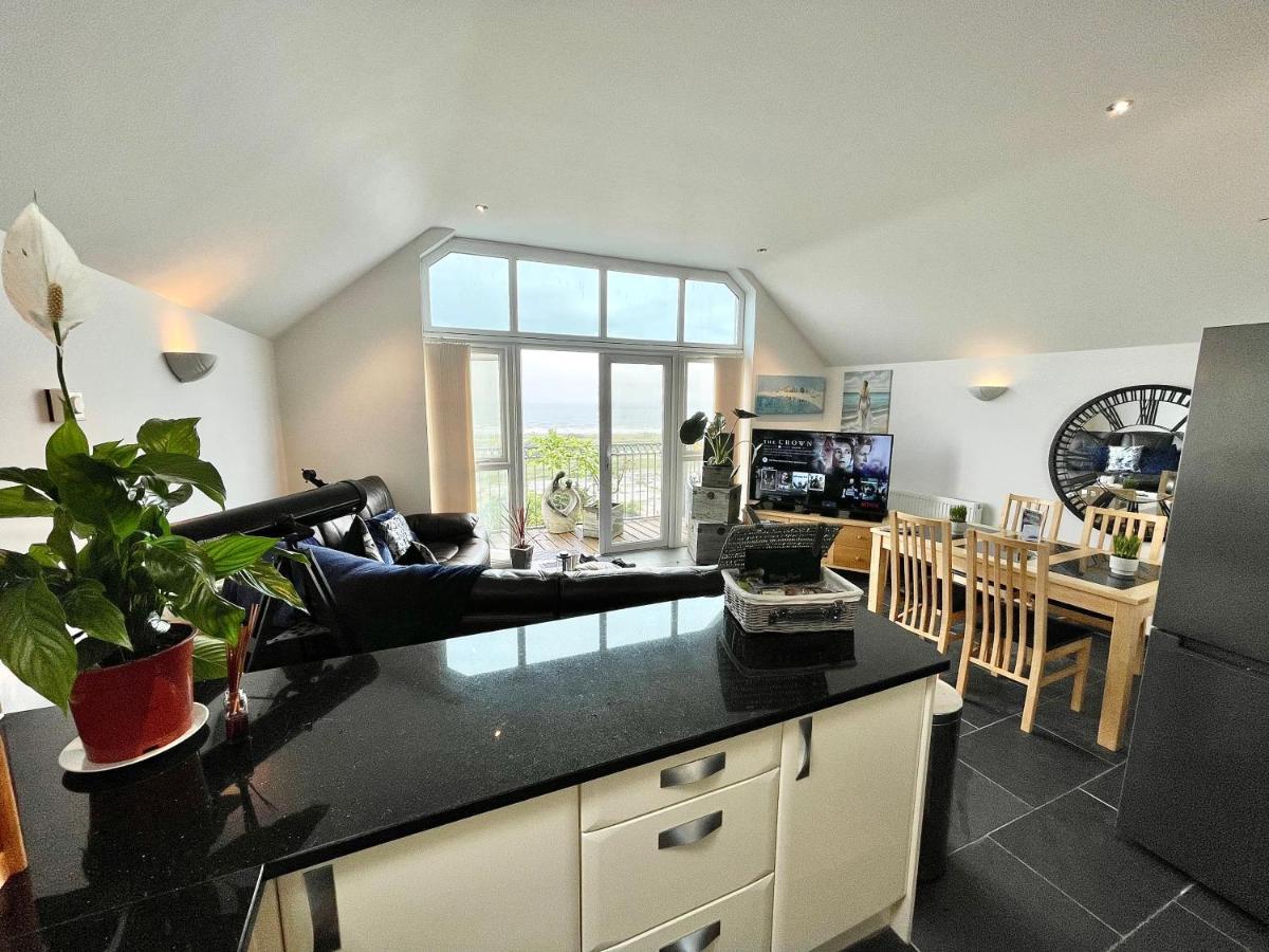 The Mermaids Watch Pendine Dog Friendly With Cymru Holidays Exterior photo